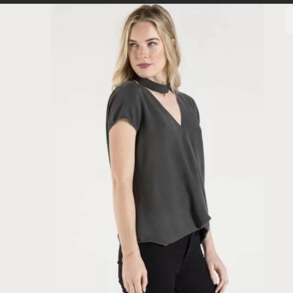 Anthropologie Cloth & Stone Choker Short Sleeve Black Blouse Size Extra Small XS - Picture 1 of 13